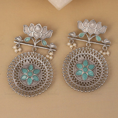 Minaan Stud Earrings | Traditional Silver Jewelry