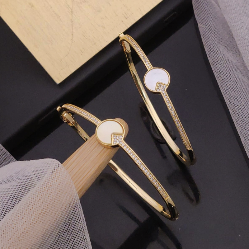 Stainless Steel Anti-Tarnish Adjustable Bangles – Modern Gold with Diamond and Enamel Detailing