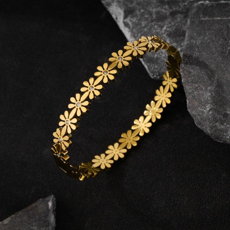 Golden Daisy Stainless Steel Anti-Tarnish Bracelet with Diamond Detailing