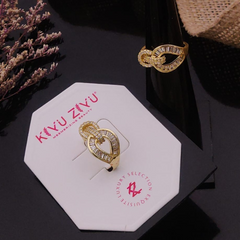 Golden Interlock Diamond Stainless Steel Ring – Anti-Tarnish